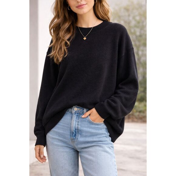 Divided Sweaters - H&M Divided Black Oversized Crewneck Knit Sweater XS